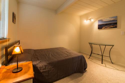 Monta Loma Casa | Private Room with Shared Bath