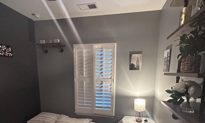 Morgan Casa | Private Room - Wwalkable to the Beach