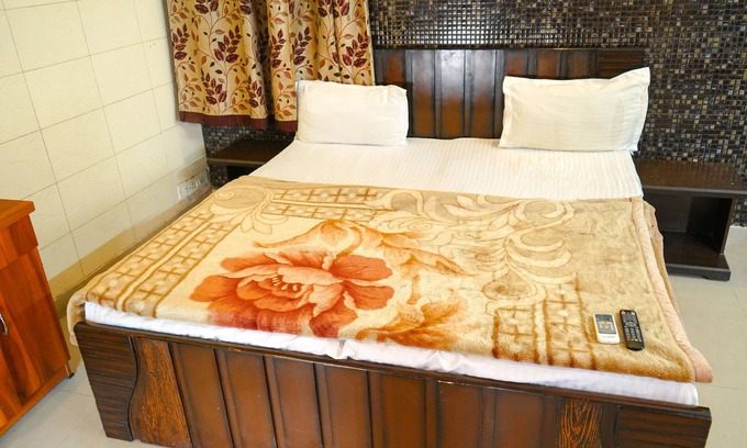 Jangpura Cama Y Desayuno | PRIVATE ROOMS IN JANGPURA