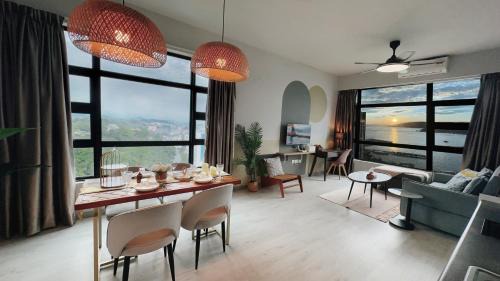 Downtown Kota Kinabalu Apartamento | Private Royal Top-Floor Corner, Stunning Oceanview Luxury Stay -Mango House6