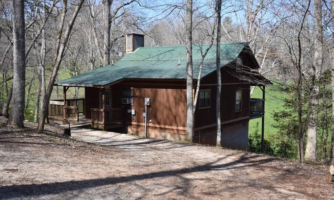 Blairsville Cabina | Cabaña privada, apartada y relajante ... Justo fuera del camino trillado.