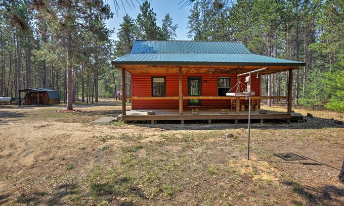 South Boardman Cabina | Private South Boardman Cabin en 10 acres de bosque!