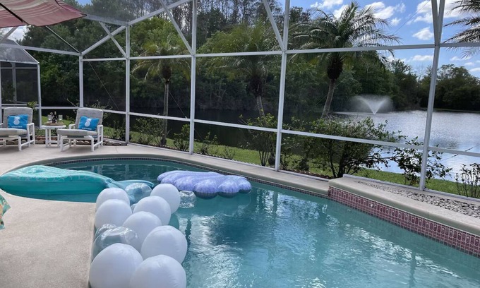 Chatham Park Casa | Recién reformado!~ Piscina privada ~ 8 millas de Disney ~ Sea World