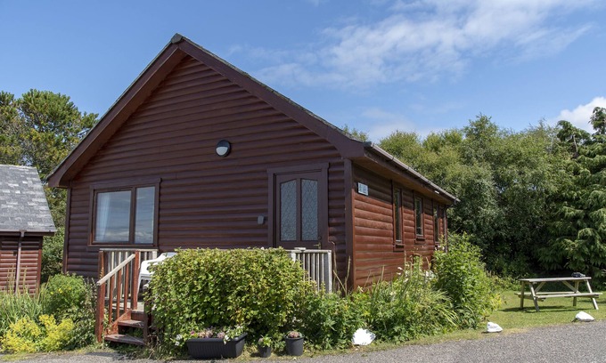 Arisaig Casa | Private Star Wars themed lodge with lovely views