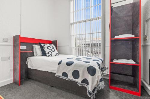 Dudley Apartamento | Private Studio in Dudley,Kitchen&Bathroom,Sleeps 1
