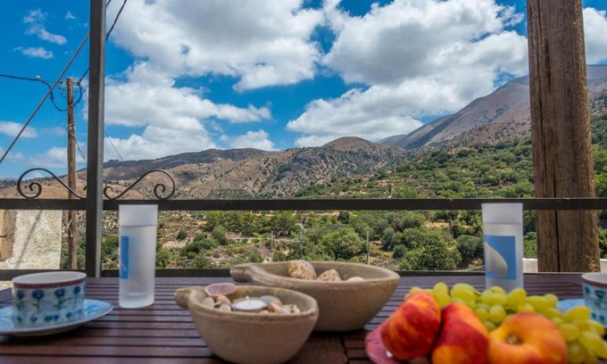 Lastros Apartamento | Private studio in historic house