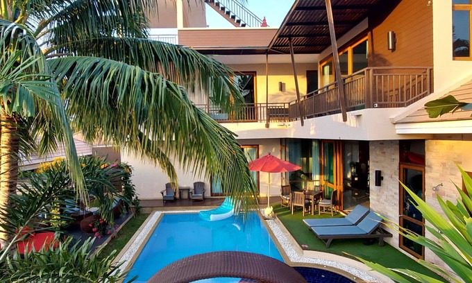 Sam Roi Yot Villa | Villa exclusiva a 130 metros de la playa, piscina, piscina caliente, vista al mar, baño 4.5