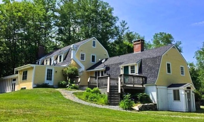 Londonderry Casa | Gran casa de campo, 8 chimeneas, 5 baños de spa, taberna, jacuzzi, terraza acristalada, a minutos de Bromley, Stratton,