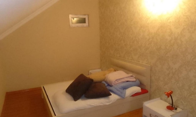 Vake-Saburtalo Casa | Private two storey house