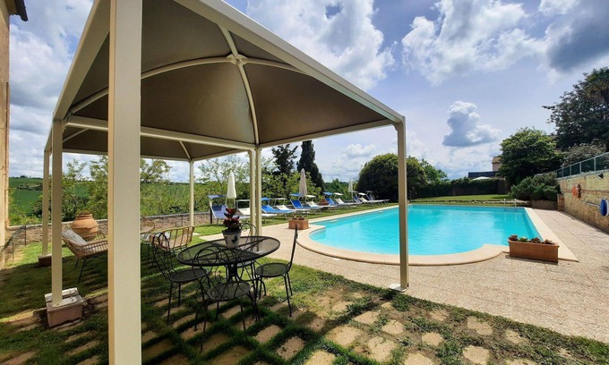 San Giovanni d'Asso Villa | Casa de vacaciones privada con WIFI, A/C, piscina privada, TV, terraza, cerca de Montalcino