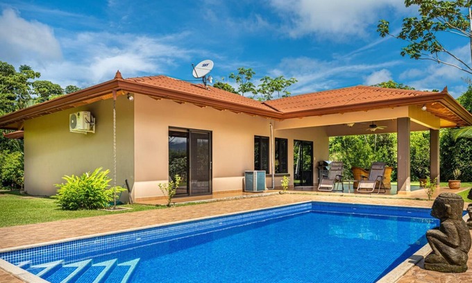 Ciudad Cortés Casa | GOLF GRATUITO / CHALET PRIVADO / GIM HIDDEN