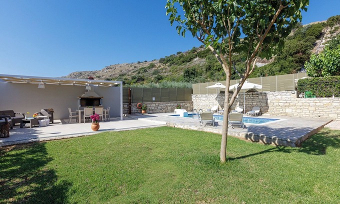Agia Triada Villa | Private villa w/ Pool, Kids Area, BBQ, Ping Pong Table, suitable for families