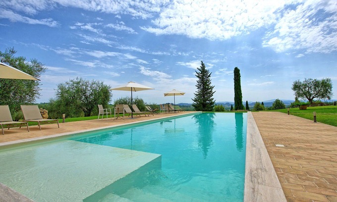 Sarteano Villa | Casa de vacaciones privada con WIFI, sauna, piscina privada, A/C, TV, cerca de Montepulciano