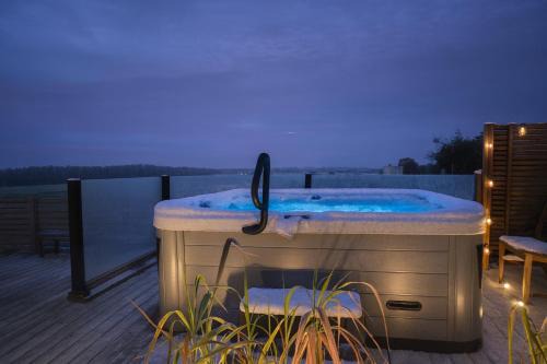 Kavlinge Villa | Private Villa with Hot Tub and Fireplace Near Lund and Nature