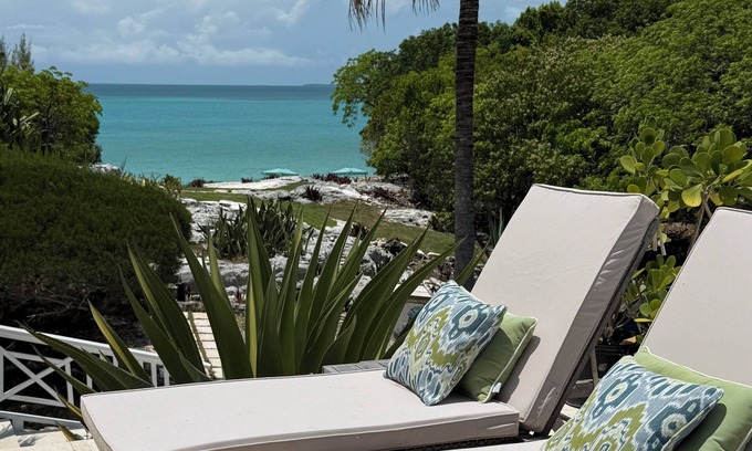 Current Villa | Private waterfront oasis - Coco Plum Hill -Nature is the New Luxury in Eleuthera