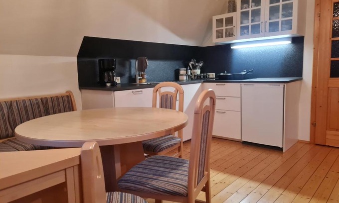 Modriach Apartamento | Privatunterkunft in Modriach