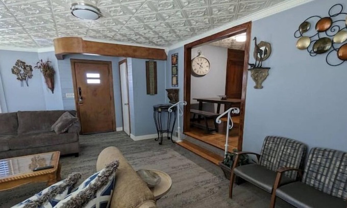 Kalamazoo Casa | Private Cozy Family Suite #2