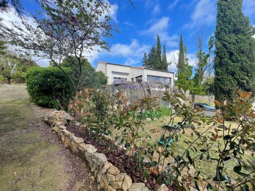 Clermont-l'Herault Casa | Proche Lac du Salagou, Chambre agréable avec salle d'eau et WC privé