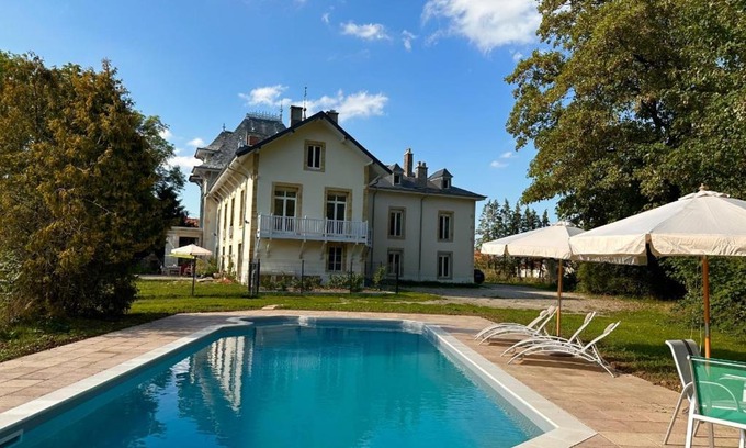 Vaudoncourt Apartamento | Proche Vittel et Contrexéville château Viendal et son beau parc