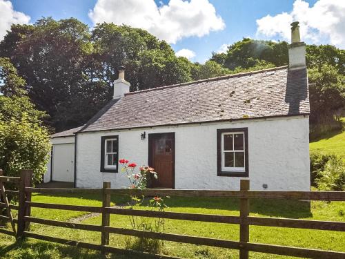 Girvan Casa | Professors Cottage