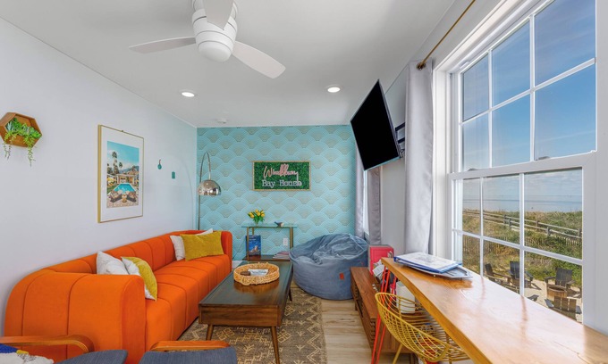 Green Creek Apartamento | Windblown 2 - Eco Friendly Waterfront Apt