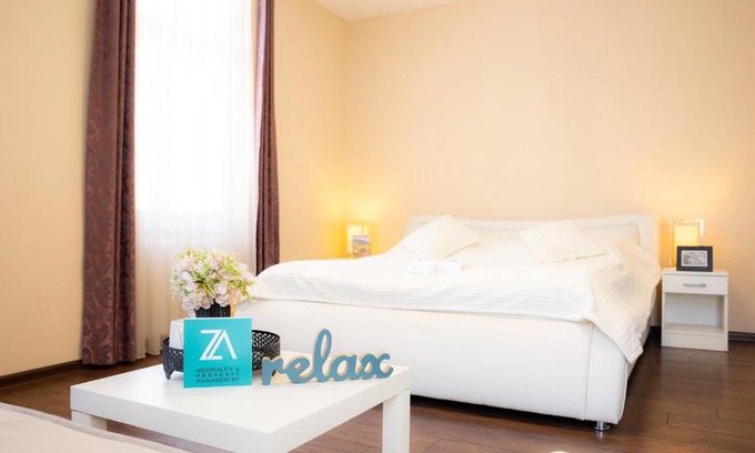Old Town Casa | Promenade Inn by ZETTA