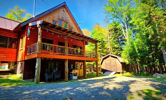 Greenville Cabina | Prong Pond Cabin at Moosehead