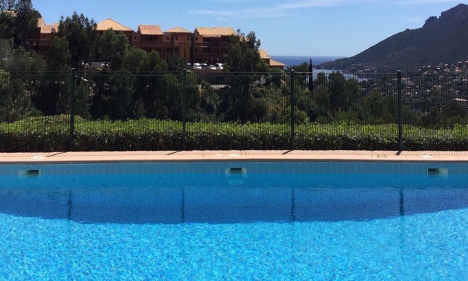 Theoule-sur-Mer Apartamento | ÚLTIMO MINUTO * * GORGEOUS vistas panorámicas al mar * DSL * piscina * estacionamiento ...