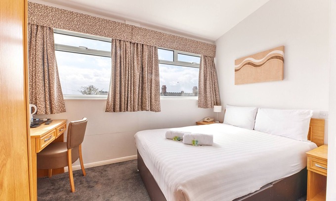 Jesmond Cama Y Desayuno | Properties Unique | Dene Rooms Double 33