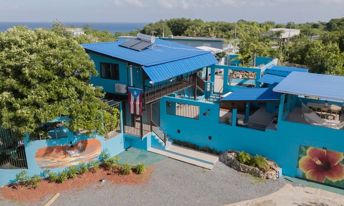 Borinquen Casa | Property at Crash Boat Beach 8 - 12 pers, perfect for family reunion