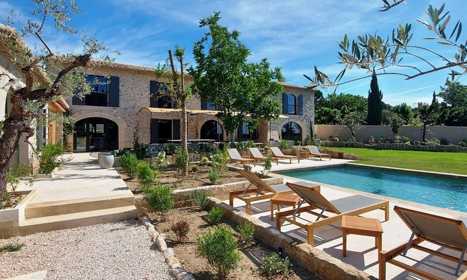 Maussane-les-Alpilles Casa | Propriété de Charme Avec Piscine Chauffée
