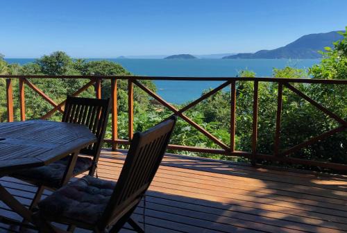 Ilhabela Casa | Propriedade a 80 metros da praia do Curral