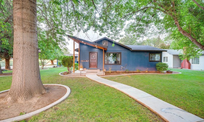 Prosser Casa | Prosser Home w/ Stunning Outdoor Space!