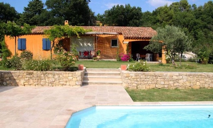 Provence Casa | Provenzal casa Sur Luberon con piscina privada.