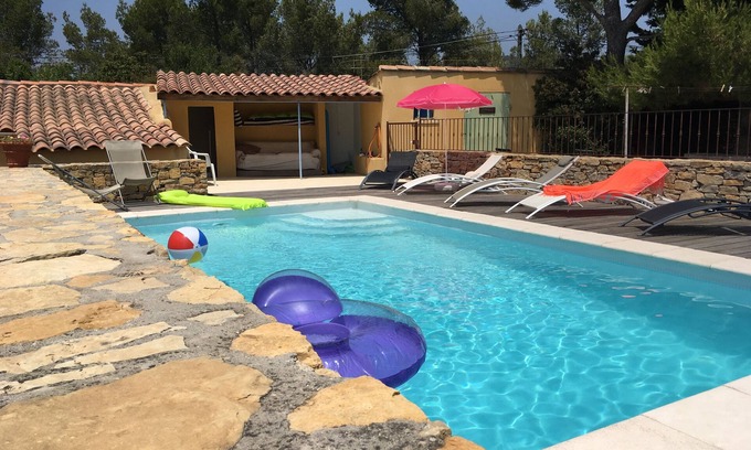 Ceyreste Villa | En las alturas de La Ciotat, ENCANTO EN CASA piscina av terreno de 5000m2