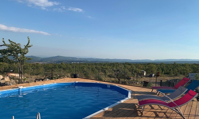 Mane Casa | Provencal property in the heart of the Durance valley with panoramic views