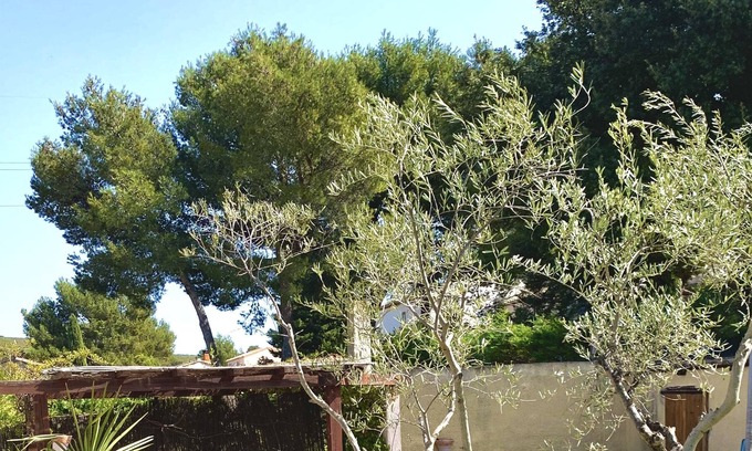 Lancon-Provence Casa | Villa provenzal de 150 m2 en 1000 m2 en una zona tranquila