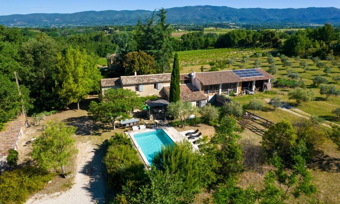 Ansouis Otro | Finca provenzal: olivos, nogales, calma garantizada