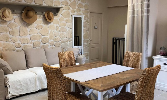 Bonnieux Apartamento | Provenza Luberon Bonnieux Alquiler Cottage Chez Basile