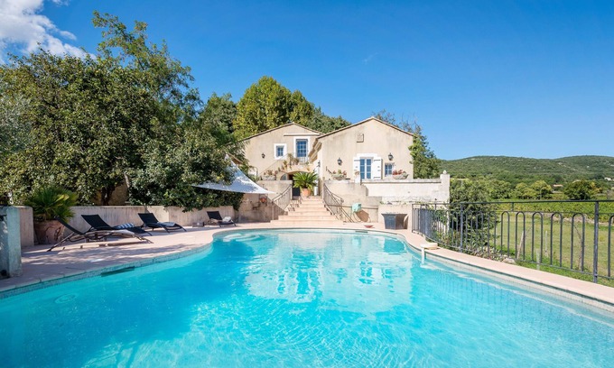 Saint-Montan Otro | PROVENCE MAS EN UNA VISTA DE MIL VIÑEDOS EN MONT VENTOUX CON PISCINA