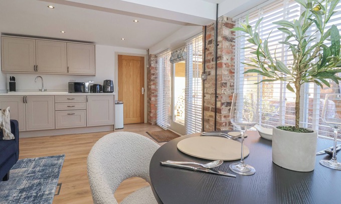 Scawton Cabaña | Providence Court