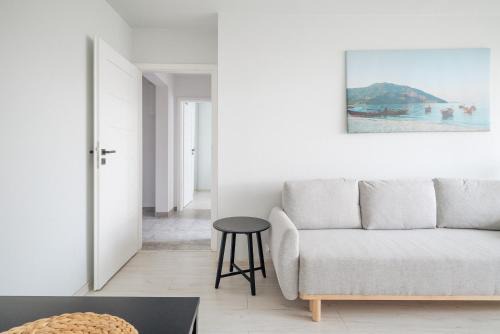 Fabryczna Apartamento | Przestronny apartament 4-pokojowy blisko lotniska
