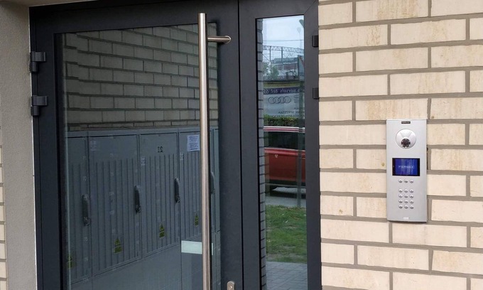 Fabryczna Apartamento | Przytulna kawalerka z wanną i wygodnym łóżkiem tuż obok Magnolia Park