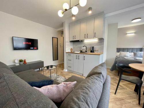Radom Apartamento | Przytulny Apartament niedaleko Radomskiego Centrum Sportu