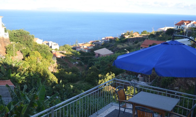 Gaula Casa | Descobrir Madeira com Carro Grátis