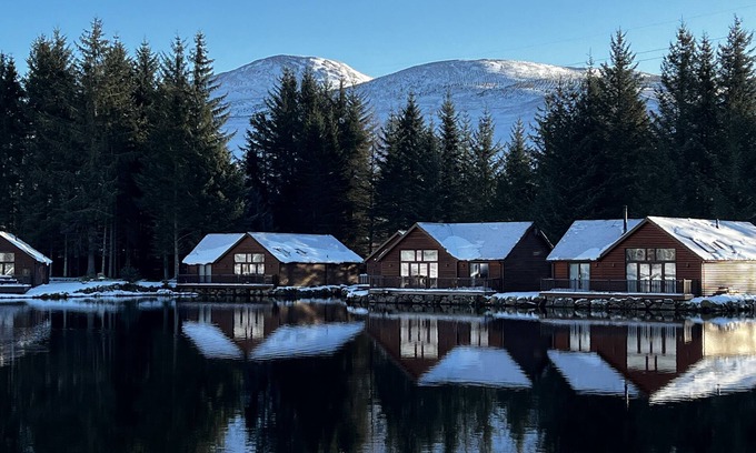 Foss Cabaña | PTARMIGAN LODGE, family friendly, with a garden in Aberfeldy