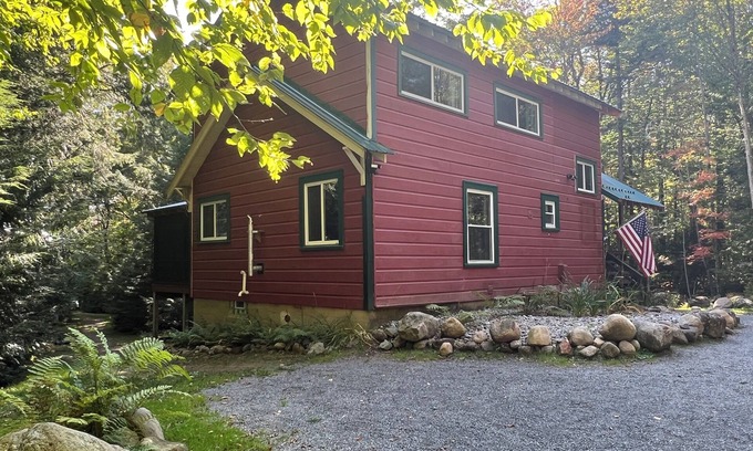 Thendara Casa | Puchers Place - Spacious, waterfront home on a private non-motorized lake