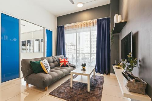 Bandar Puchong Jaya Apartamento | Puchong Skypod Residence, 1-5 pax with Balcony Unit, Walking Distance to IOI Mall, 10min Drive to Sunway