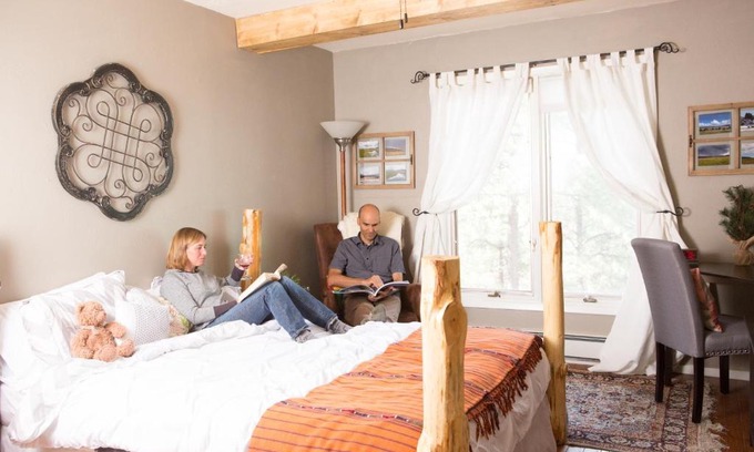 Los Alamos Cama Y Desayuno | Pueblo Canyon Inn
