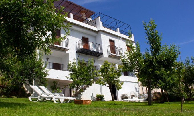Bubion Apartamento | Puerta Bubión Apartamentos